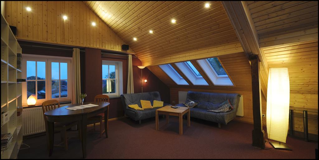 Das Haus Am Teich Gross Grabow Exterior foto
